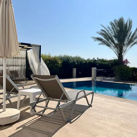Carrington Holidays Kyrenia  Exterior photo